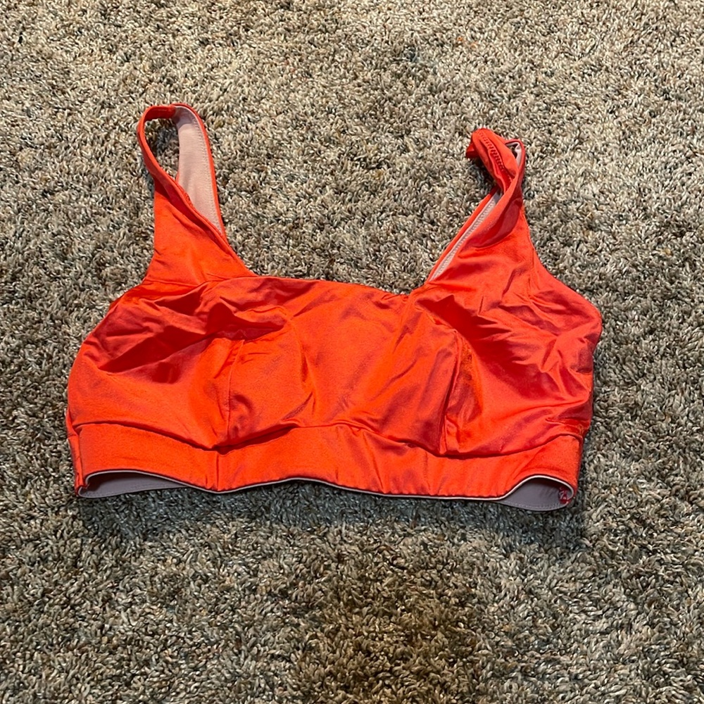 Fabletics/Yitty sports bra